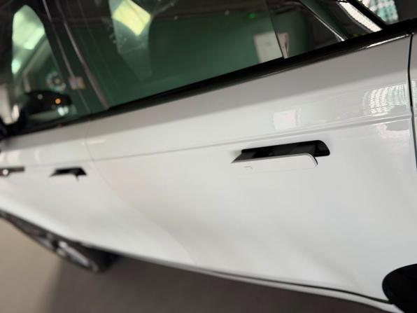 Новый Land Rover Range Rover Velar I Рестайлинг 2025 года, цена 8 490 000 рублей, внедорожник, Автокод Объявления