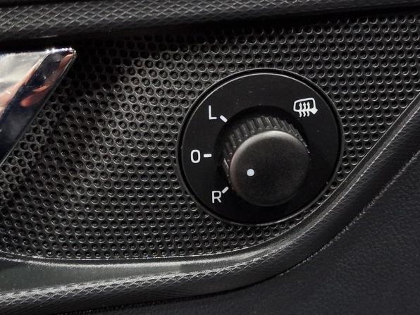Skoda Rapid I с пробегом 2016 года, цена 1 050 000 рублей, 148000 км, лифтбек, Автокод Объявления