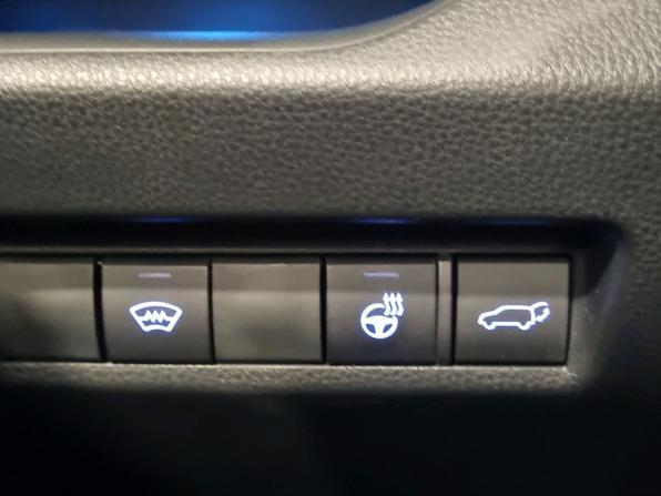 Toyota RAV4 V (XA50) с пробегом 2021 года, цена 3 950 000 рублей, 13224 км, внедорожник, Автокод Объявления