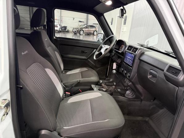 Lada (ВАЗ) Niva Legend с пробегом 2024 года, цена 957 000 рублей, 16609 км, внедорожник, Автокод Объявления