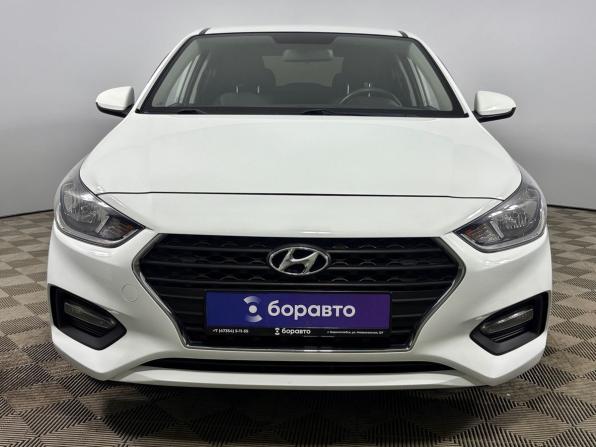 Hyundai Solaris II с пробегом 2018 года, цена 1 195 000 рублей, 117754 км, седан, Автокод Объявления
