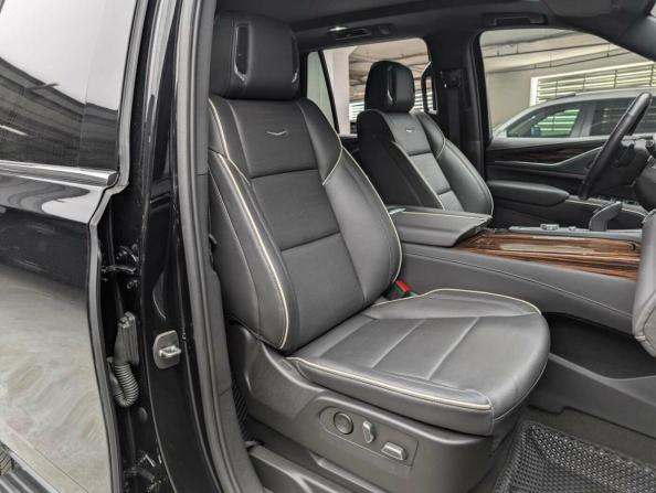 Cadillac Escalade V с пробегом 2022 года, цена 9 825 000 рублей, 48151 км, внедорожник, Автокод Объявления