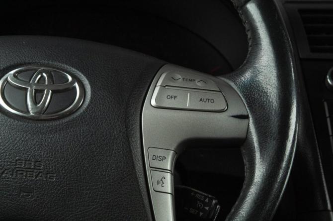 Toyota Camry VI (XV40) Рестайлинг с пробегом 2011 года, цена 1 649 000 рублей, 216000 км, седан, Автокод Объявления