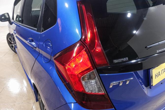 Honda Fit III с пробегом 2014 года, цена 999 000 рублей, 133000 км, хэтчбек, Автокод Объявления