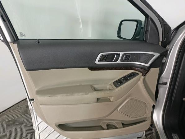 Ford Explorer V с пробегом 2012 года, цена 1 299 000 рублей, 290000 км, внедорожник, Автокод Объявления