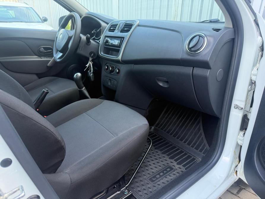 Renault Logan II Ростов-на-Дону  - изображение 15