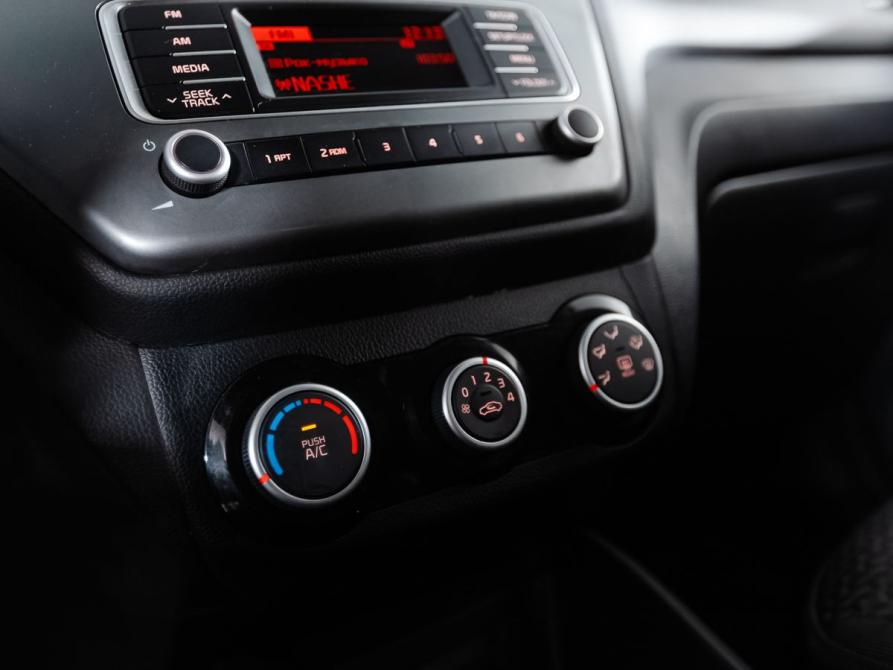 Kia Rio III Рестайлинг Челябинск  - изображение 11
