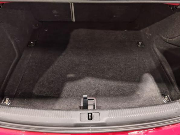 Audi A4 IV (B8) Рестайлинг с пробегом 2014 года, цена 1 330 000 рублей, 113254 км, седан, Автокод Объявления