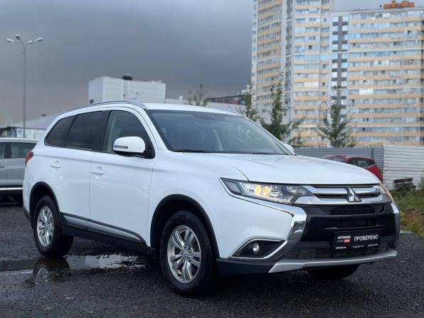 Mitsubishi Outlander III Рестайлинг 2 с пробегом 2016 года, цена 1 645 000 рублей, 160000 км, внедорожник, Автокод Объявления