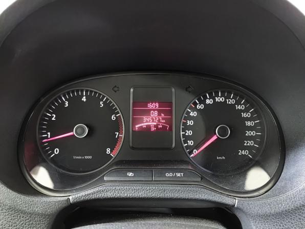 Volkswagen Polo V с пробегом 2013 года, цена 545 000 рублей, 345701 км, седан, Автокод Объявления