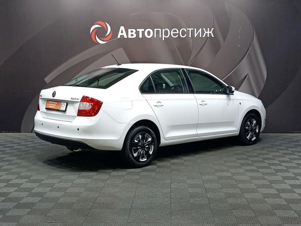 Skoda Rapid I с пробегом 2016 года, цена 850 000 рублей, 208523 км, лифтбек, Автокод Объявления