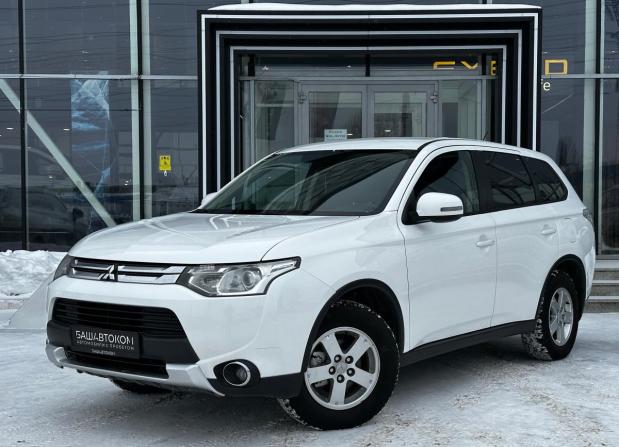 Mitsubishi Outlander III с пробегом 2014 года, цена 1 610 000 рублей, 199850 км, внедорожник, Автокод Объявления