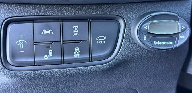 Hyundai Santa Fe IV с пробегом 2018 года, цена 2 847 000 рублей, 126502 км, внедорожник, Автокод Объявления