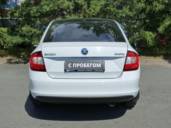 Skoda Rapid I Рестайлинг с пробегом 2018 года, цена 1 350 000 рублей, 76020 км, лифтбек, Автокод Объявления