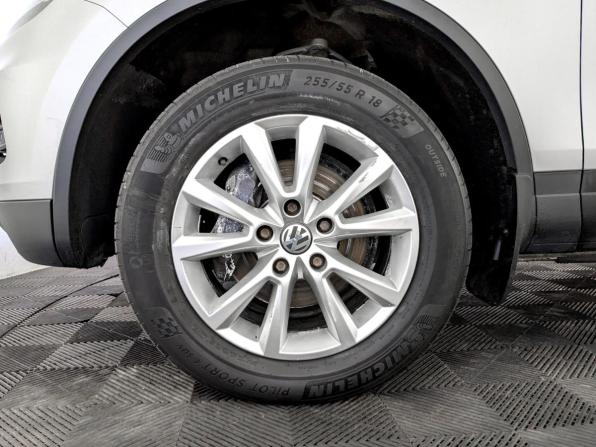 Volkswagen Touareg II с пробегом 2013 года, цена 1 952 500 рублей, 177393 км, внедорожник, Автокод Объявления