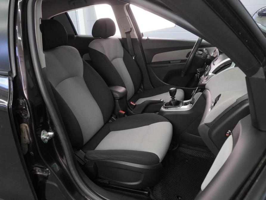 Chevrolet Cruze I Рестайлинг Воронеж  - изображение 8