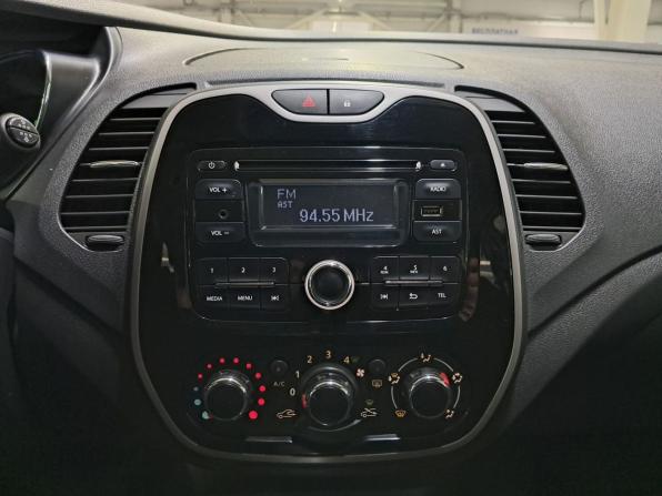 Renault Kaptur I с пробегом 2016 года, цена 1 660 000 рублей, 93590 км, внедорожник, Автокод Объявления