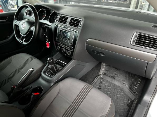 Volkswagen Jetta VI Рестайлинг с пробегом 2016 года, цена 1 175 500 рублей, 114169 км, седан, Автокод Объявления
