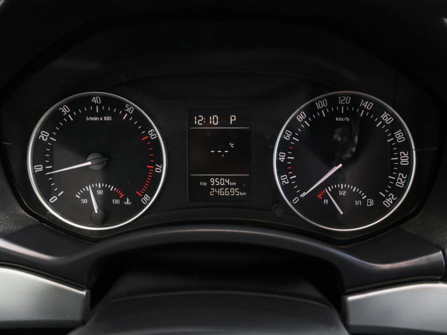 Skoda Octavia II (A5) Рестайлинг Москва  - изображение 10