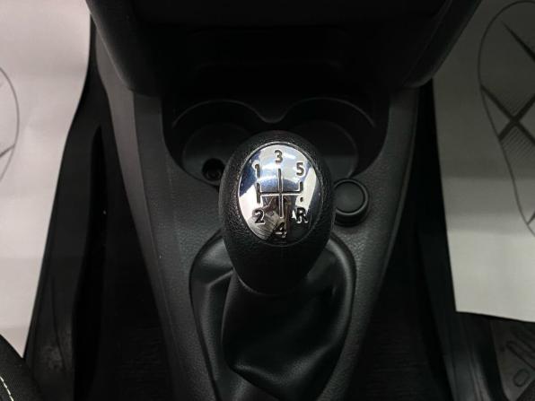 Renault Logan II с пробегом 2015 года, цена 750 000 рублей, 88155 км, седан, Автокод Объявления