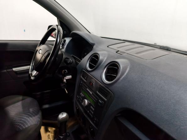 Ford Fusion I Рестайлинг с пробегом 2008 года, цена 415 000 рублей, 258457 км, хэтчбек, Автокод Объявления