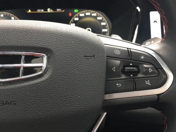 Geely Tugella I Рестайлинг с пробегом 2024 года, цена 3 000 000 рублей, 33549 км, внедорожник, Автокод Объявления