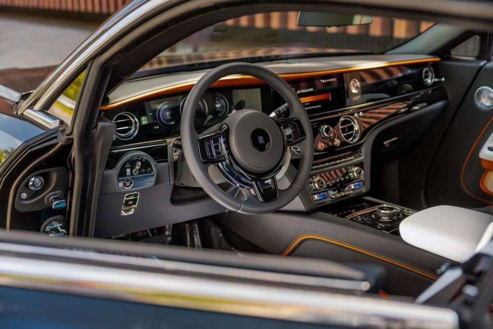 Rolls-Royce Spectre Москва  - изображение 20