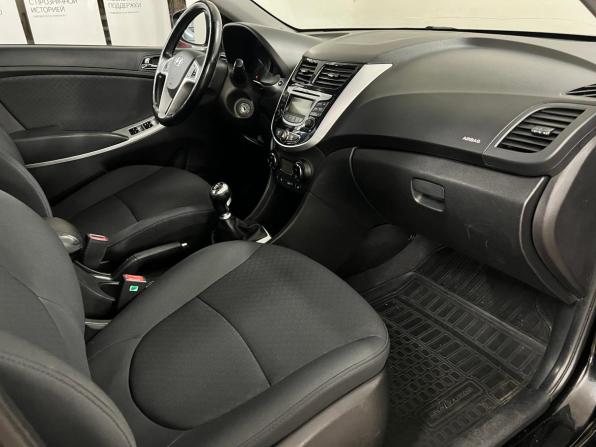 Hyundai Solaris I с пробегом 2014 года, цена 745 000 рублей, 140463 км, хэтчбек, Автокод Объявления