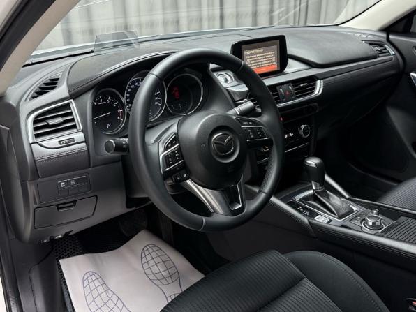 Mazda 6 III (GJ) Рестайлинг с пробегом 2015 года, цена 1 899 000 рублей, 126327 км, седан, Автокод Объявления