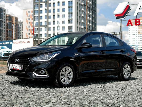 Hyundai Solaris II с пробегом 2018 года, цена 1 399 000 рублей, 106467 км, седан, Автокод Объявления