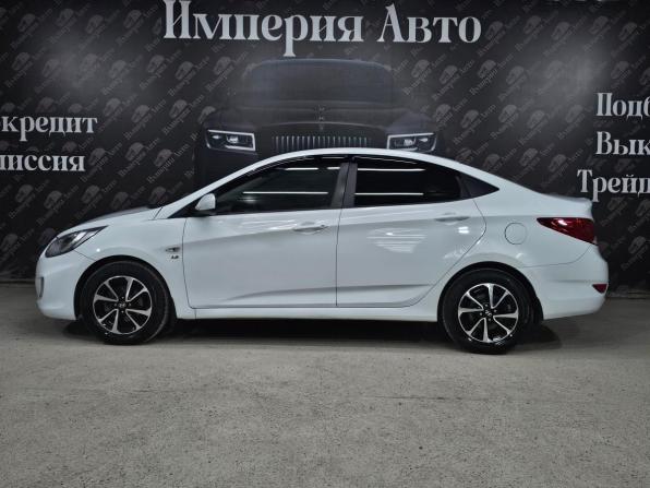 Hyundai Solaris I с пробегом 2013 года, цена 760 000 рублей, 183000 км, седан, Автокод Объявления