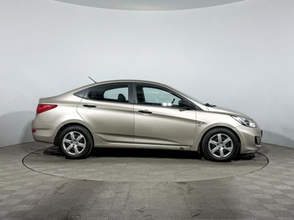 Hyundai Solaris I с пробегом 2011 года, цена 635 000 рублей, 197462 км, седан, Автокод Объявления