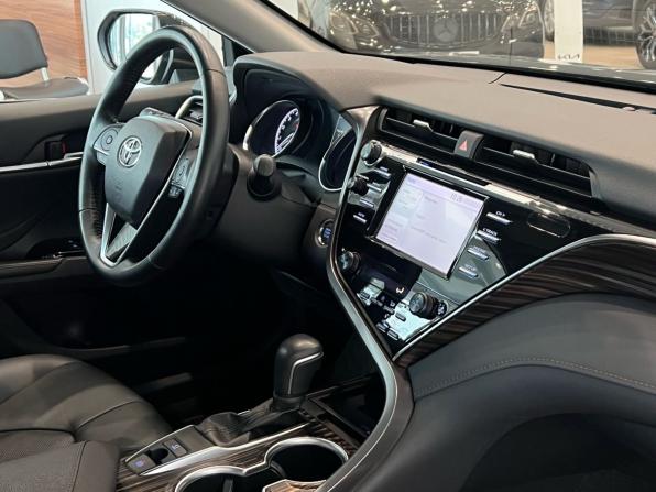 Toyota Camry VIII (XV70) с пробегом 2019 года, цена 2 970 000 рублей, 44300 км, седан, Автокод Объявления