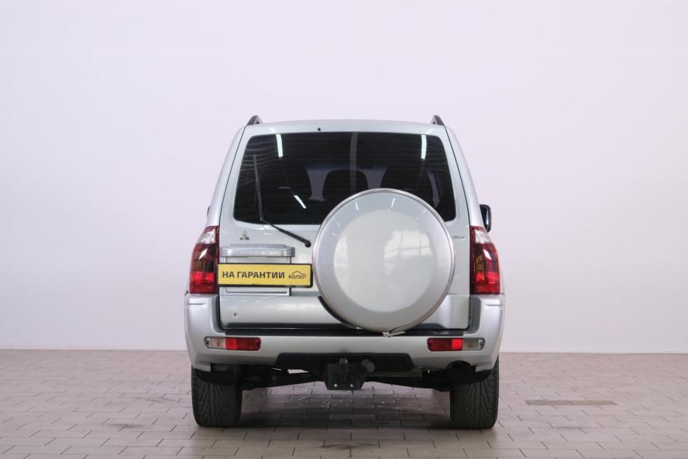 Mitsubishi Pajero III Рестайлинг Омск  - изображение 6