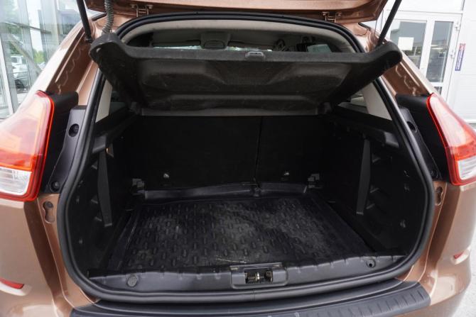 Lada (ВАЗ) XRAY I с пробегом 2016 года, цена 645 000 рублей, 157190 км, хэтчбек, Автокод Объявления