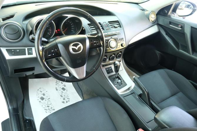 Mazda 3 II (BL) с пробегом 2011 года, цена 969 000 рублей, 197000 км, седан, Автокод Объявления