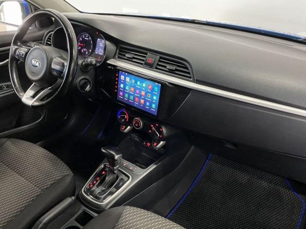 Kia Rio IV с пробегом 2018 года, цена 899 000 рублей, 173363 км, хэтчбек, Автокод Объявления