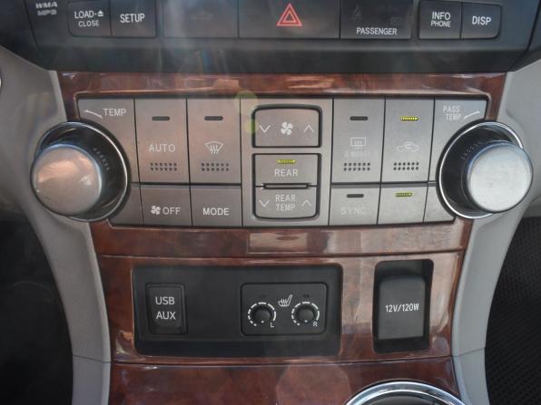 Toyota Highlander II (XU40) с пробегом 2010 года, цена 1 574 000 рублей, 114574 км, внедорожник, Автокод Объявления
