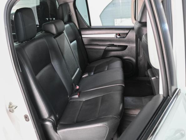 Toyota Hilux VIII с пробегом 2016 года, цена 3 500 000 рублей, 154342 км, offers.body_type.unknown, Автокод Объявления