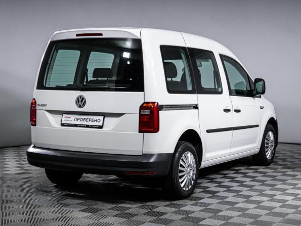 Volkswagen Caddy IV с пробегом 2016 года, цена 1 670 000 рублей, 99755 км, компактвэн, Автокод Объявления