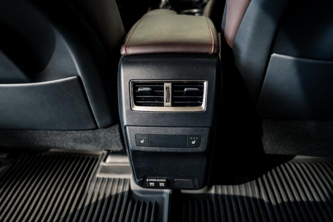 Lexus RX IV Рестайлинг с пробегом 2020 года, цена 5 700 000 рублей, 23673 км, внедорожник, Автокод Объявления