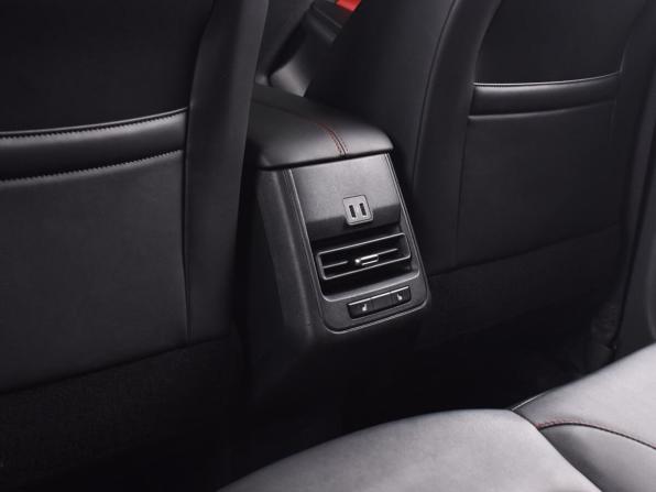 Changan CS55 Plus II с пробегом 2023 года, цена 2 099 999 рублей, 40530 км, внедорожник, Автокод Объявления