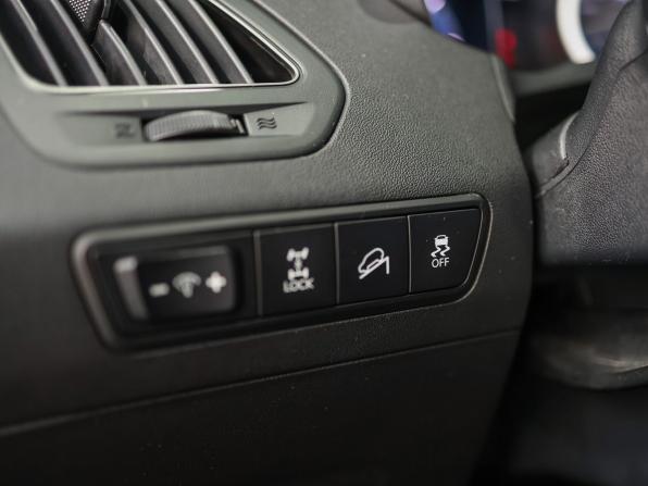 Hyundai ix35 I Рестайлинг с пробегом 2014 года, цена 1 499 000 рублей, 153750 км, внедорожник, Автокод Объявления