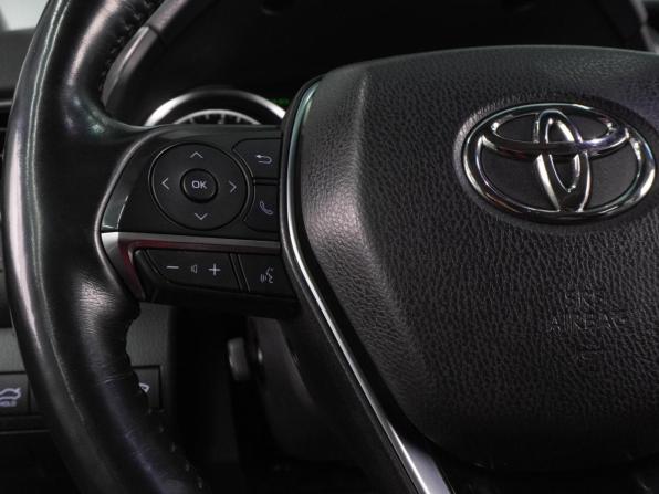 Toyota Camry VIII (XV70) Рестайлинг с пробегом 2021 года, цена 2 389 000 рублей, 215229 км, седан, Автокод Объявления