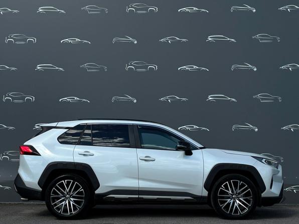 Toyota RAV4 V (XA50) с пробегом 2022 года, цена 3 098 700 рублей, 144240 км, внедорожник, Автокод Объявления