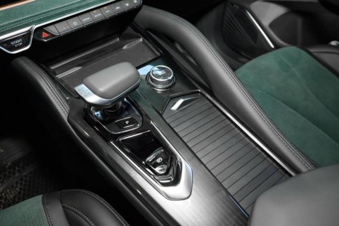 Geely Monjaro I с пробегом 2023 года, цена 3 849 000 рублей, 89 км, внедорожник, Автокод Объявления