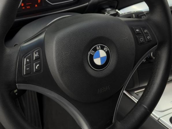 BMW 1 серии I (E81/E82/E87/E88) Рестайлинг с пробегом 2008 года, цена 990 000 рублей, 121059 км, хэтчбек, Автокод Объявления