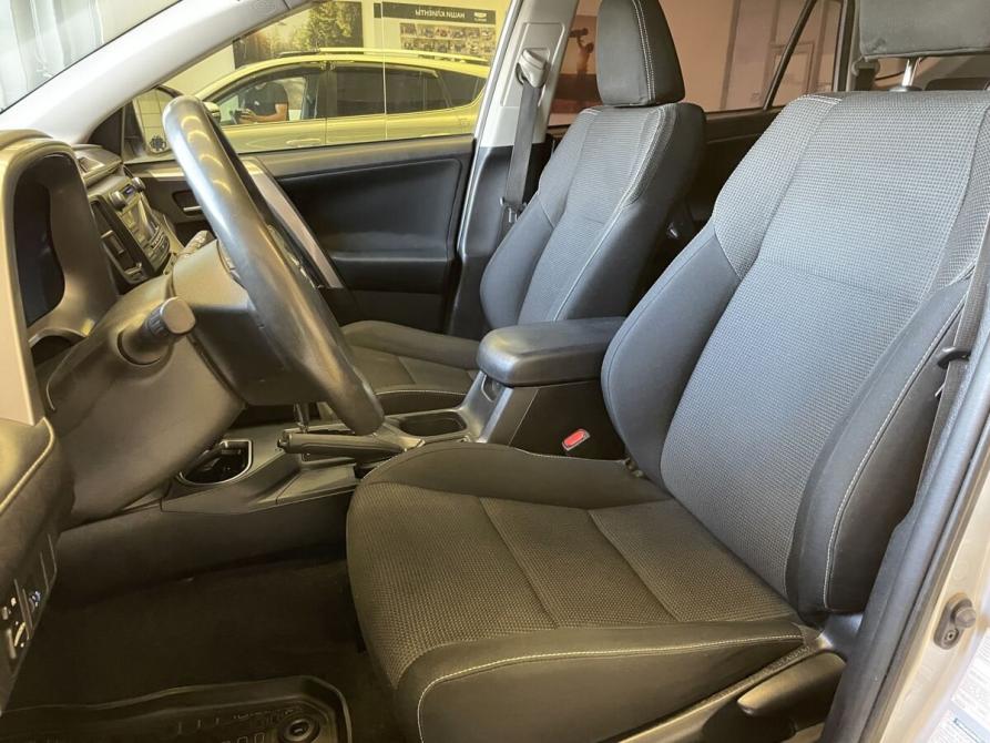 Toyota RAV4 IV (XA40) Рестайлинг Новосибирск  - изображение 8
