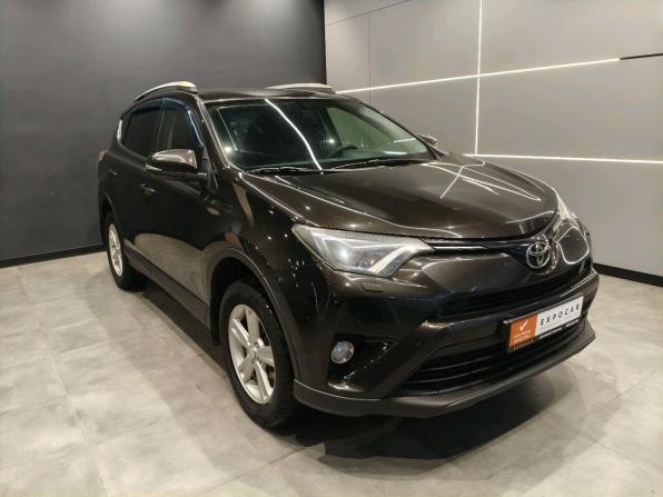 Toyota RAV4 IV (XA40) с пробегом 2015 года, цена 1 710 000 рублей, 251000 км, внедорожник, Автокод Объявления