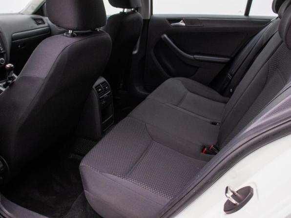 Volkswagen Jetta VI с пробегом 2014 года, цена 870 000 рублей, 344310 км, седан, Автокод Объявления